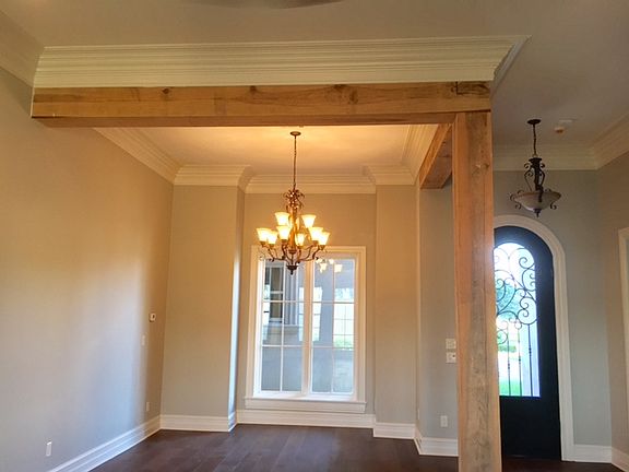 2nd image of 1501 Toulouse Cir
