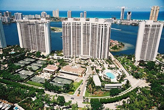 1st image of 6000 Island Blvd #Penthouse 2