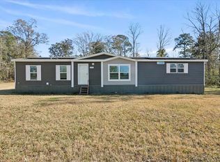 2330 Indian Hill Dr, Silsbee, TX 77656
