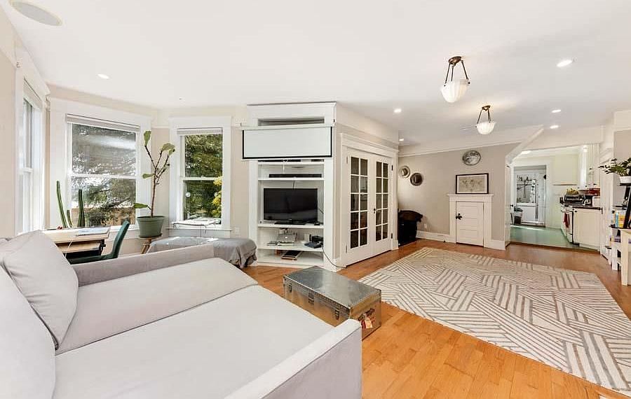 1st image of 386 Richland Ave #B