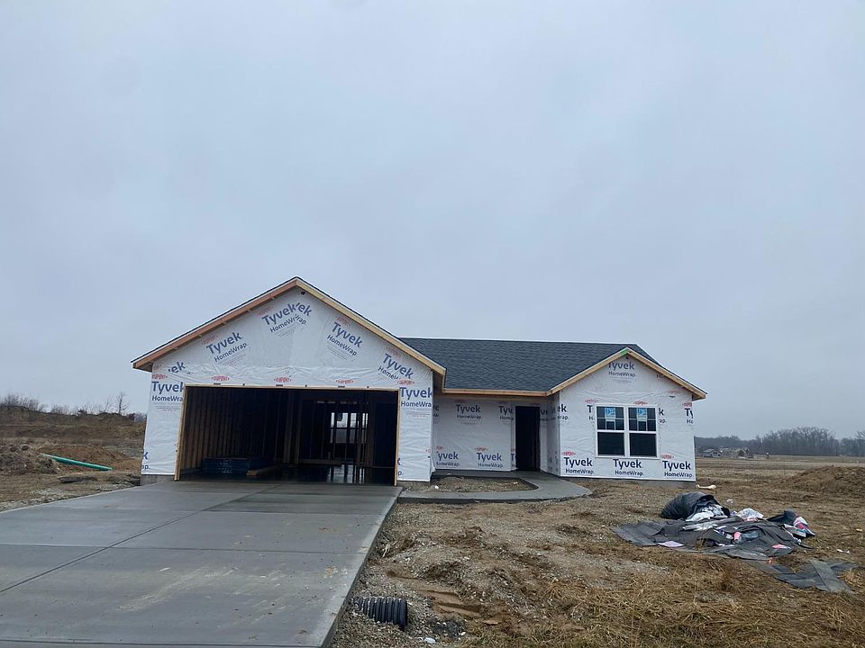 1st image of 558 Chippewa Ct Lot 37