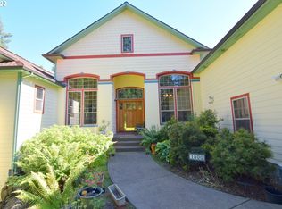 1800 N 10th Ave, Stayton, OR 97383