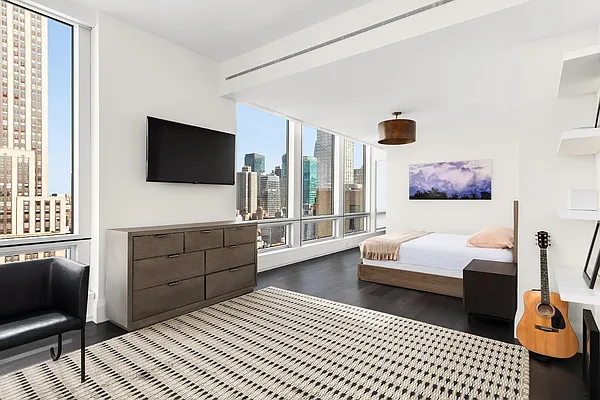 Rented by Douglas Elliman | media 8