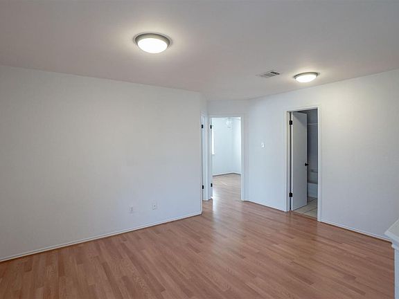 5th image of 14010 Conner Downs Dr