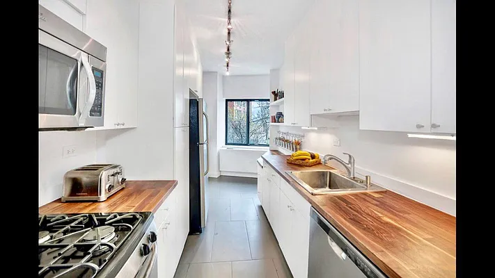 Rented by Level Group | media 22