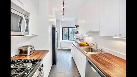 Rented by Level Group