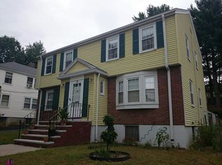 20 Glenellen Rd, West Roxbury, MA 02132