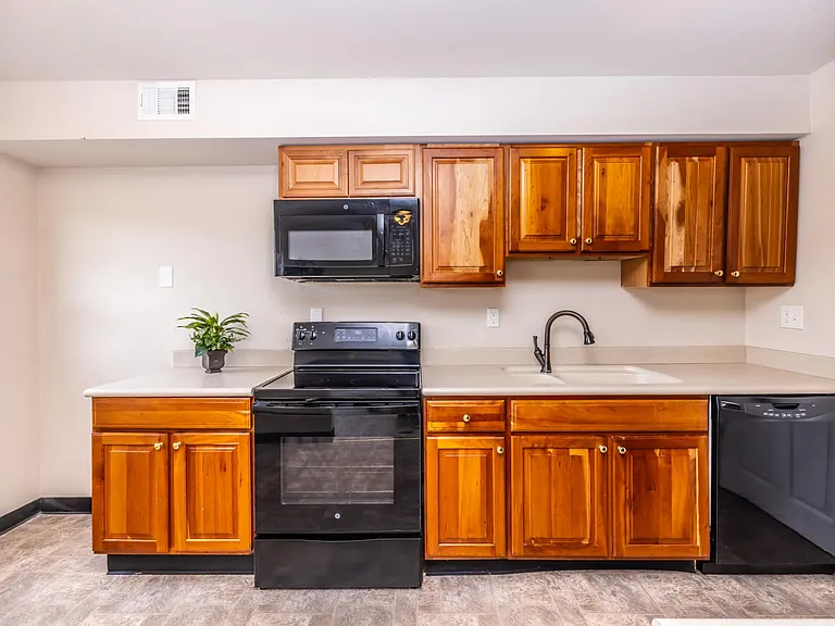 188 Chester Ct #1 — Photo 7