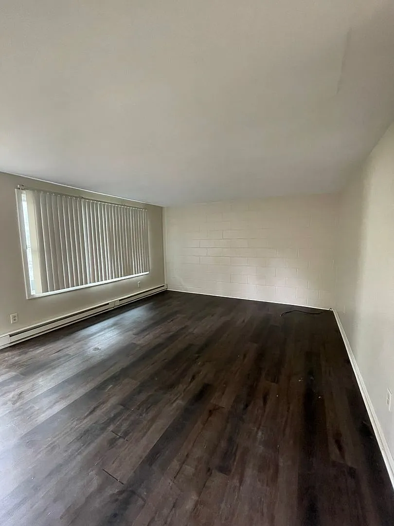 Cherry St Apts-MDM — Photo 4
