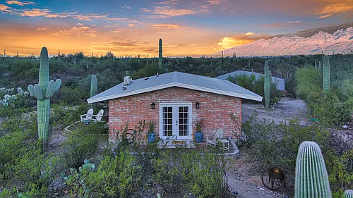 701 N Camino Del Codorniz Photo 1