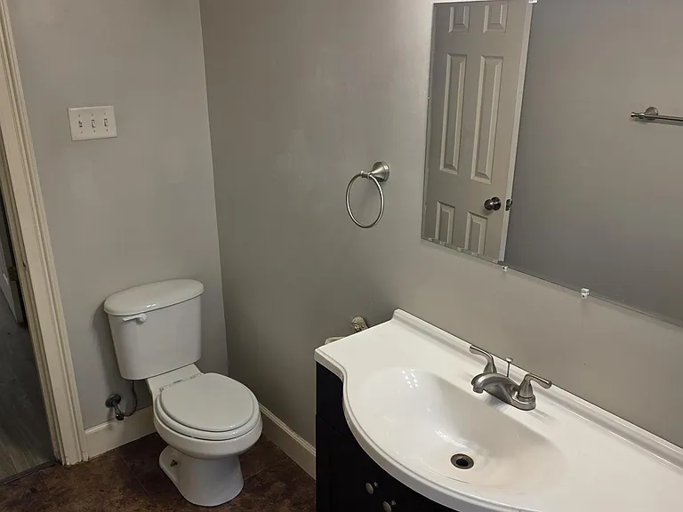 1605 S Pierce St — Photo 19