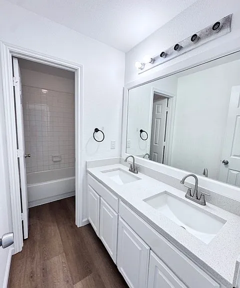 1525 Fallcreek Ct — Photo 19