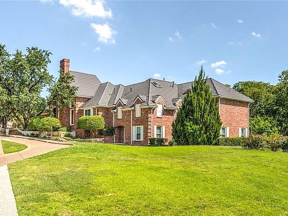 4th image of 200 Hunt Dr