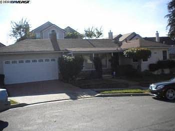 1st image of 22624 Wildwood St