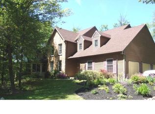109 Oxford Ln, North Wales, PA 19454