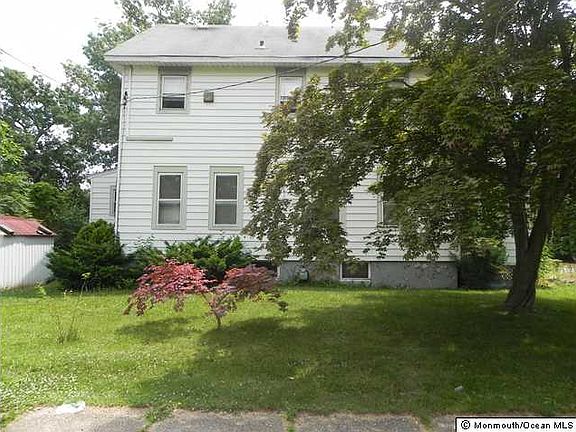 4th image of 359 Bergen Ave