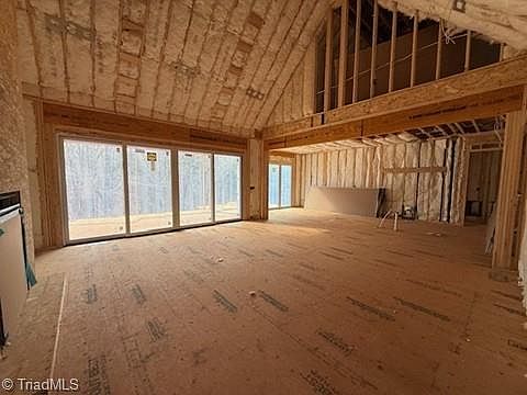 3rd image of 539 Doub Rd