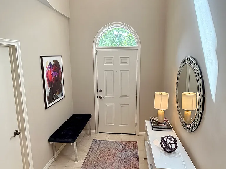 3906 Travis St — Photo 14