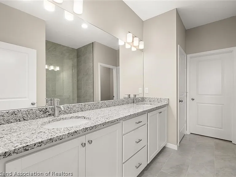 845 Peachtree Dr — Photo 25