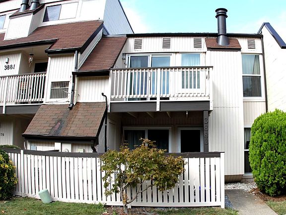 2nd image of 3883 El Camino Pl #13