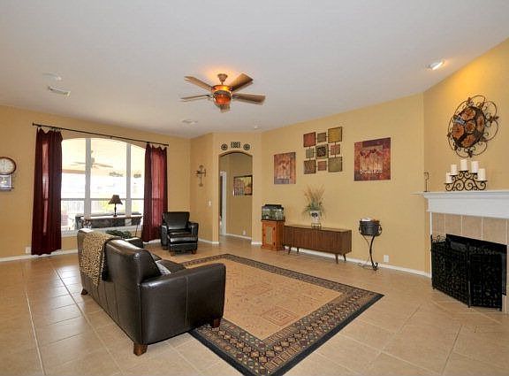 4th image of 4724 Green Bluff Dr