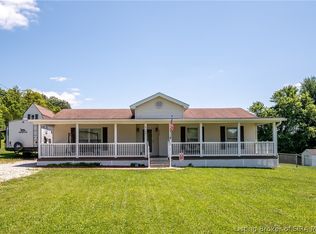 6160 Oak St NE, Crandall, IN 47114