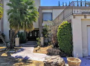 16930 Encino Hills Dr, Encino, CA 91436