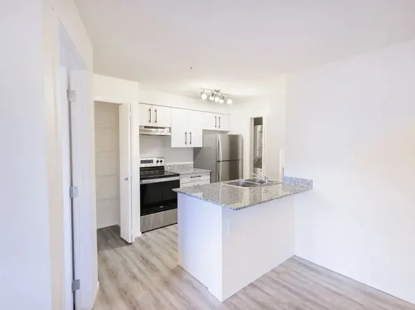635 Secord Blvd NW #28845c9cb, Edmonton, AB T5T 7M3