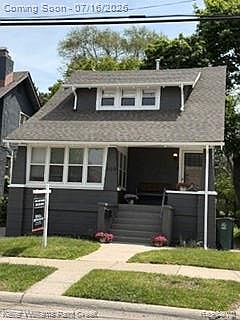 1st image of 909 Knowles St