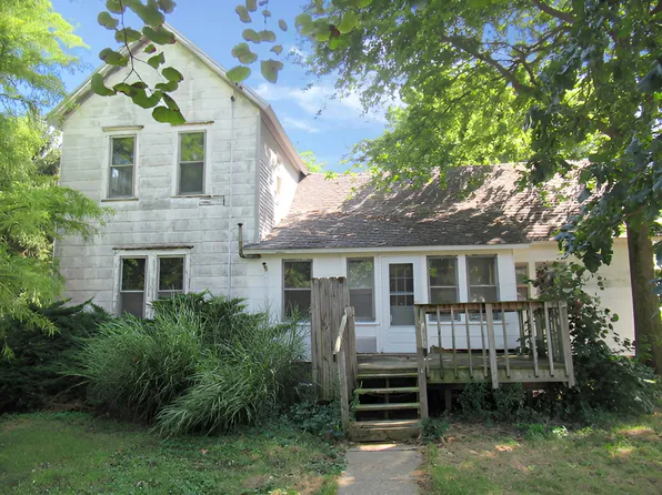 153 County Road 700 N, Ivesdale, IL 61851