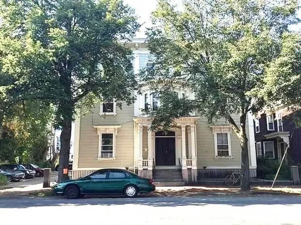 392 Essex St #B, Salem, MA 01970
