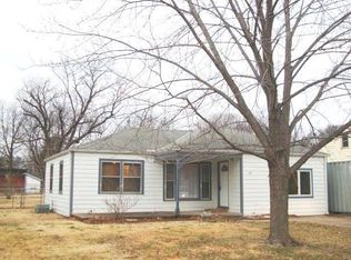 519 S Central Ave, Mulvane, KS 67110