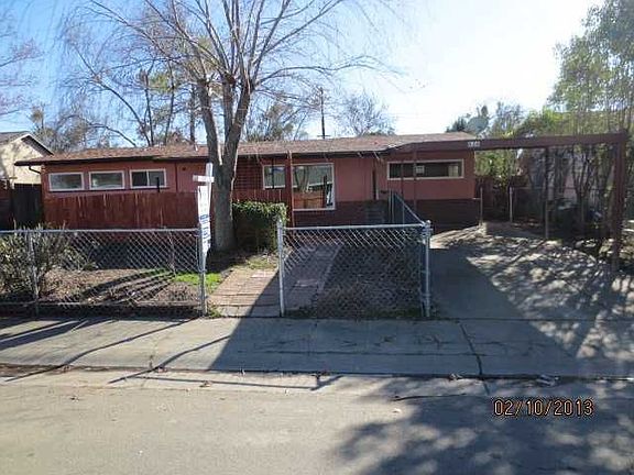2nd image of 636 Alamos Ave