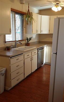 3rd image of 3860 Kiki Dr