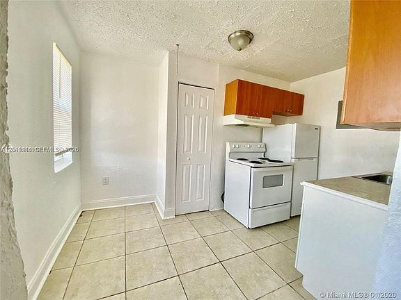 2nd image of 50 NW 79th St APT 9