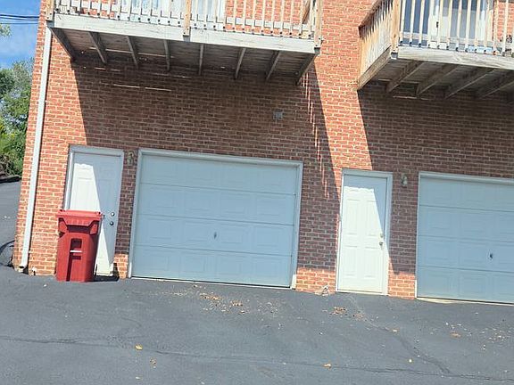 2nd image of 112 E 9th Ave Unit 4