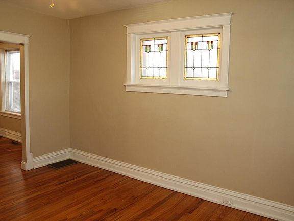 4th image of 6518 Clayton Ave
