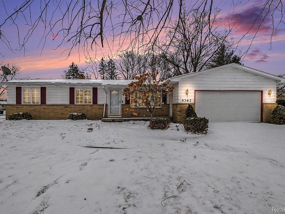 1st image of 4362 Meadowlark Dr