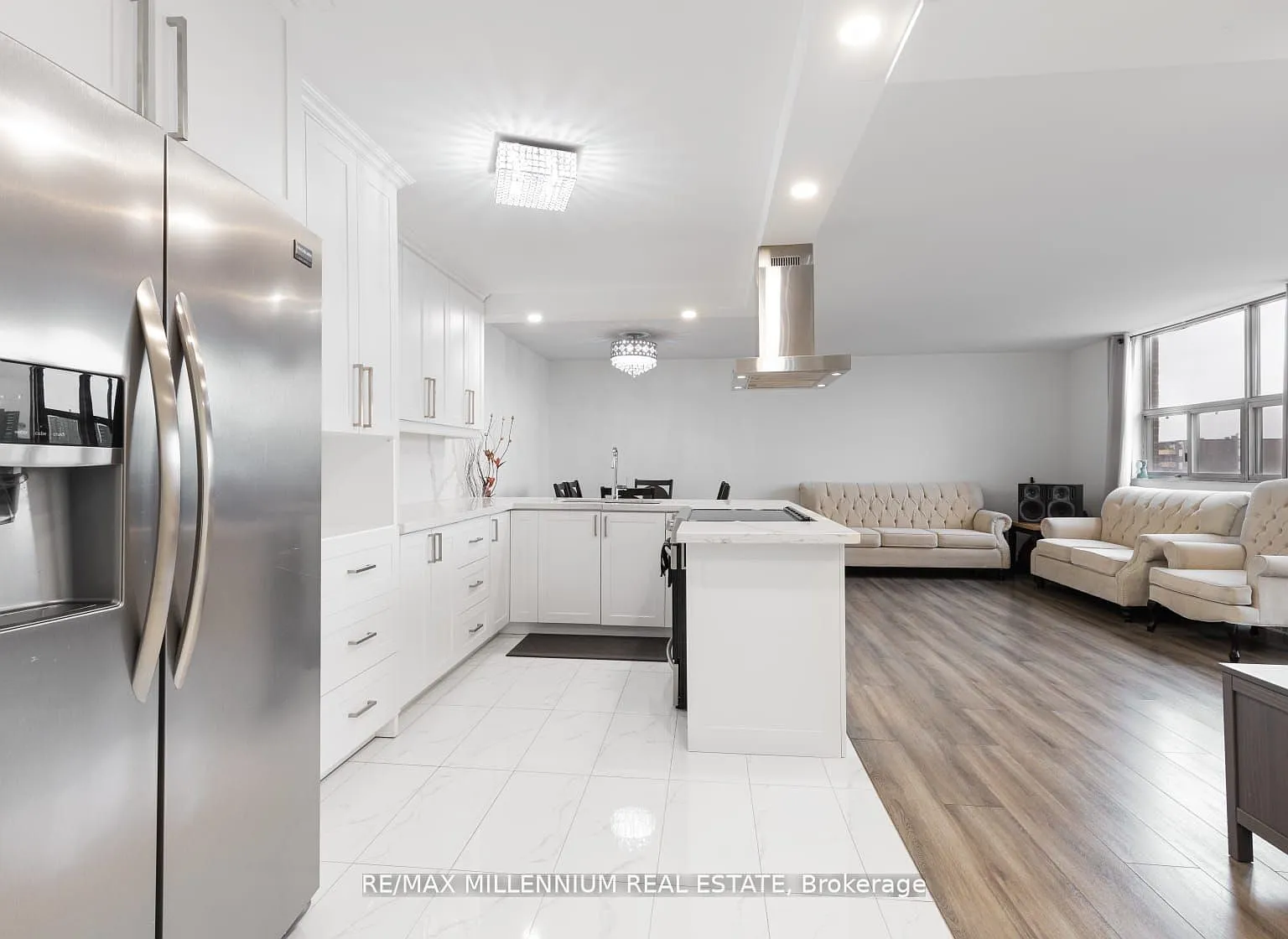 3 bed, $2,950 — Photo 2