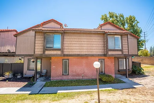 1830 N Vineyard Ave #A Photo 1