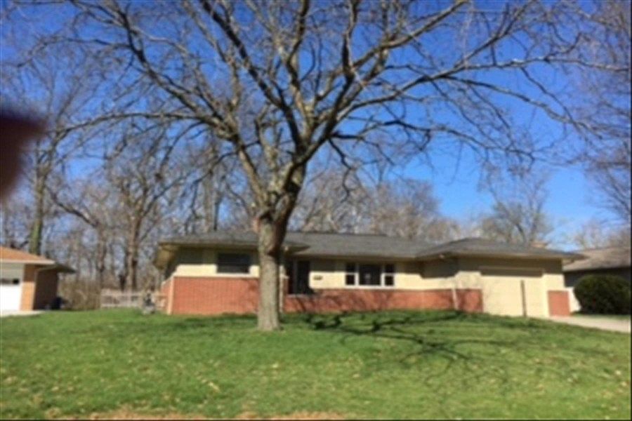 1st image of 163 Serran Dr