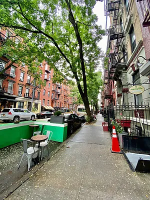 Rented by Waverly Realty Associates | media 27