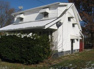 697 Roscoe Ave, Akron, OH 44306