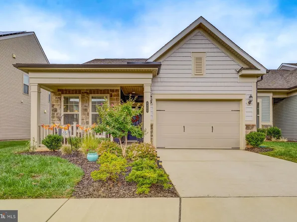 6800 Begonia Ln, Haymarket, VA 20169