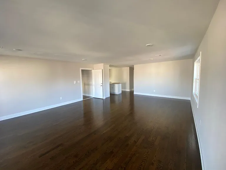 341 Washington Ave #2 — Photo 7