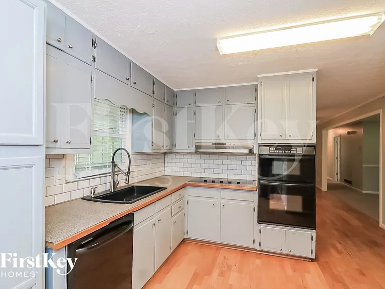 3560 Nowlin Rd NW — Photo 5