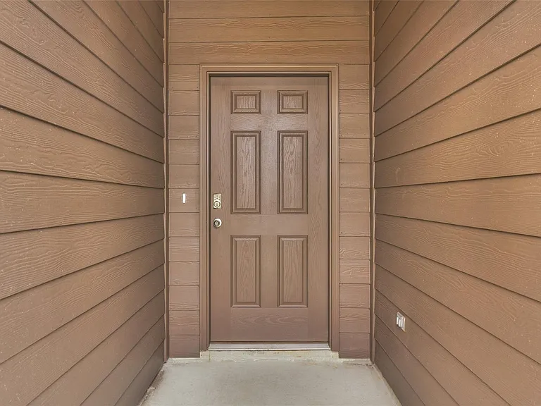 13868 Rock Island Trl — Photo 3
