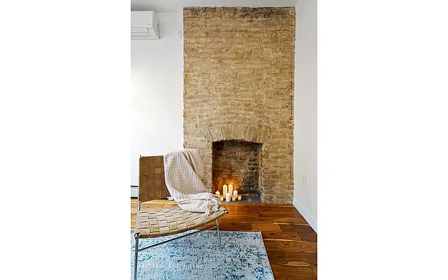 Sold by Douglas Elliman | media 23