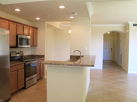 5th image of 9826 Giaveno Cir #1533