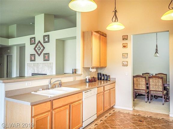 4th image of 5852 Bargull Bay Ave